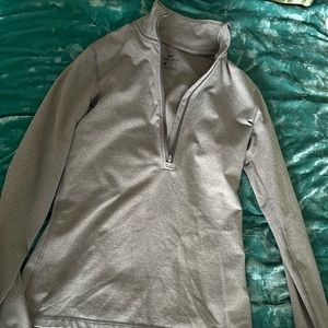 Gray Nike half zip size medium